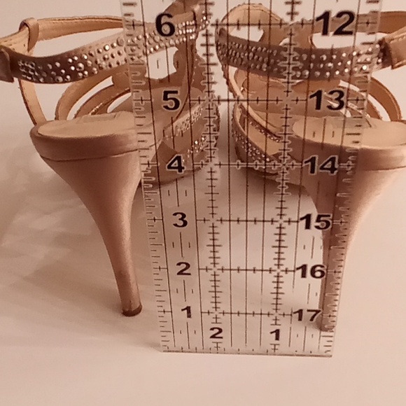 I-N-C International Concepts Cocktail Sz 7 1/2M Sliver Studs Tan Color SA20 - Picture 9 of 11